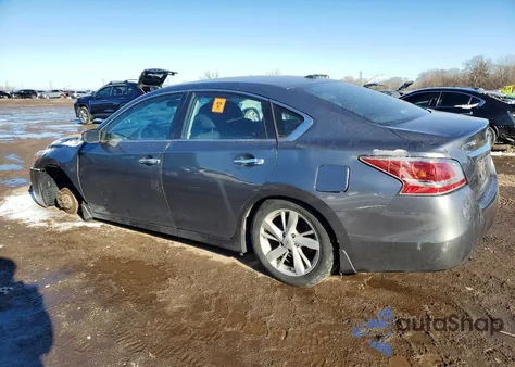 2015 Nissan Altima 2.5 z USA, uszkodzony, nr VIN 1N4AL3AP0FC212094